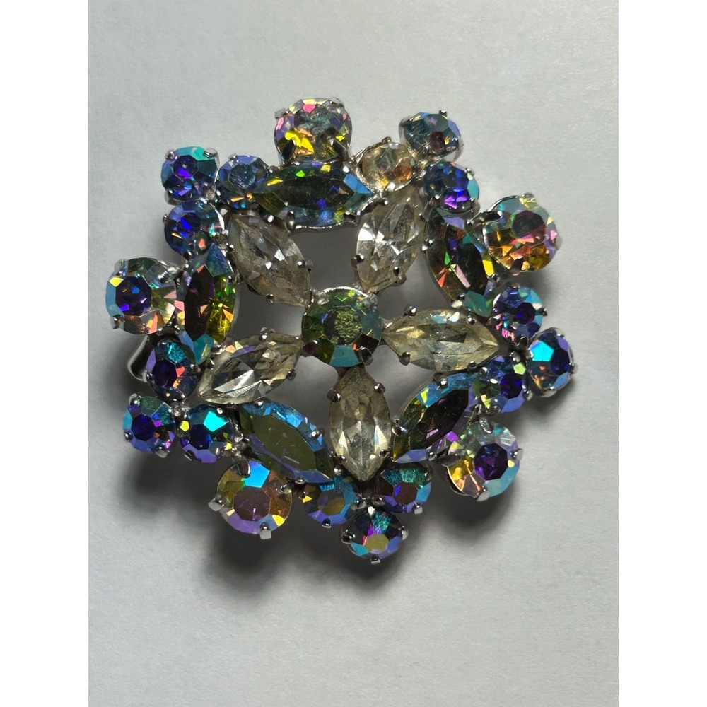 Sparkling Aurora Borealis Crystal Brooch Snowflake Design Vintage Glamour